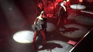 Banks - Weaker Girl - Live at Paradiso