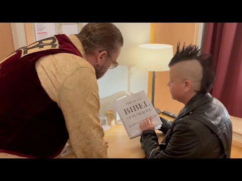 KORSLAGDA - Vart skåpet ska stå