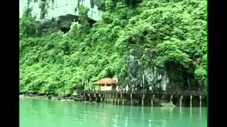 preview picture of video 'Du lịch Vịnh Hạ Long - travel'