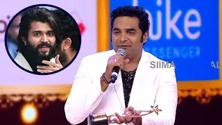 Geetha Govindam Music Director Gopi Sundar Performing Live With Vijay