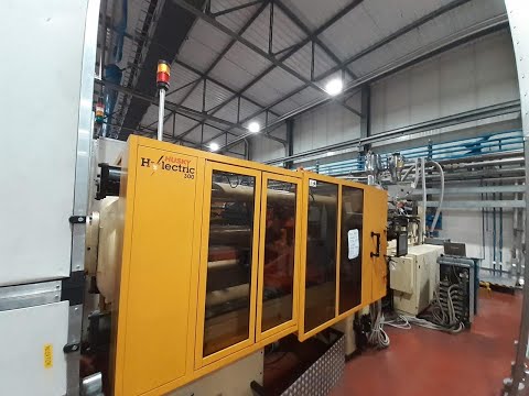 Plastics Injection Molding Machine HUSKY 300 2004