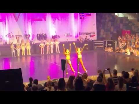Jennifer & Stephanie Wallen, Disco Dance European Championships 2016