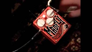 Video thumbnail for Dr. No Madfly Heavy Distortion Guitar Effects Pedal Demo by TheToneShack