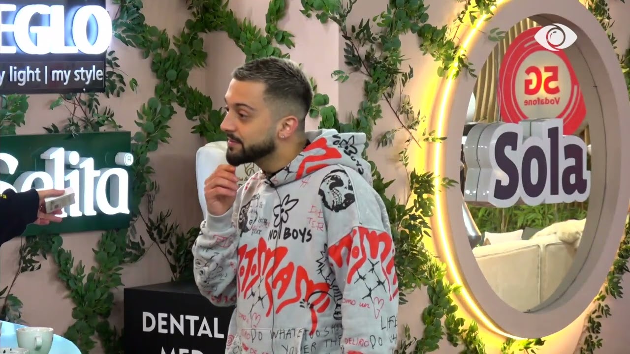 “Po vjen Gerta…”/ Rozana dhe Gjesti ndërrojnë temën e bisedës së tyre