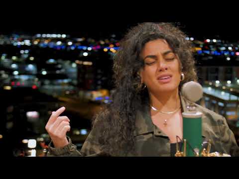 ROOFTOP SESSIONS: Ariana Grande - 7 Rings (Yasmeen Rewrote 1st Verse)