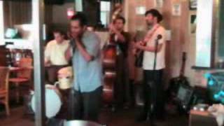 Little Walter 's  Quarter to Twelve