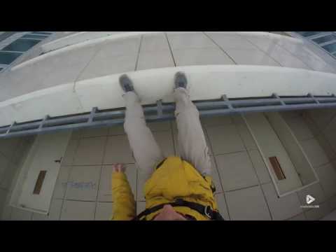Viral Video UK: Urban base jump from busy tower block