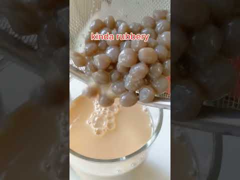 TRYING THE BEST BOBA IN LA #boba #bobatea #review #drinkreview #foodie #foodies #drinks #shorts