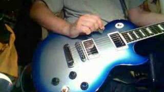 Afinando Gibson Les Paul Robot en Re