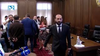 Հիմար հարց ես տալիս, գիտես, որ ըտենց չի. Արարատ Միրզոյանը՝ լրագրողին: Լրաբեր - 06.06.2022