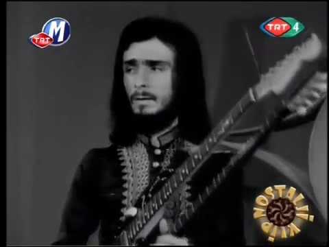 Sevenler Ağlarmış - Üç Hürel