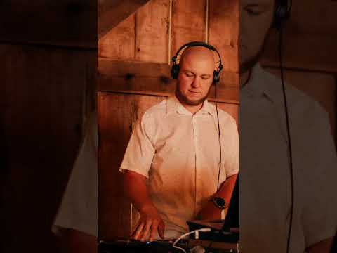 DJ Artur