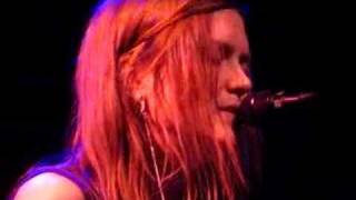 Juliana Hatfield "Shining On" 5/21/08