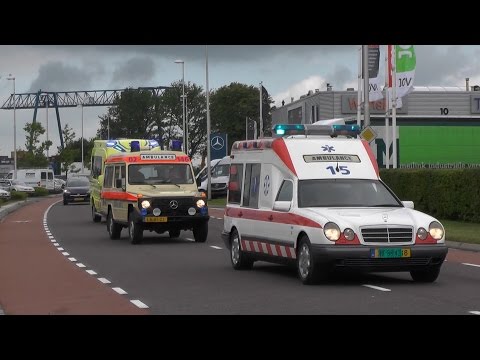 [30.06.'16] Optocht van ambulances ter ere van afscheid wagenparkbeheerder UMCG