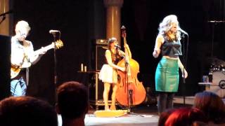 Lake Street Dive: &quot;Hello?  Goodbye!,&quot; plus two more.