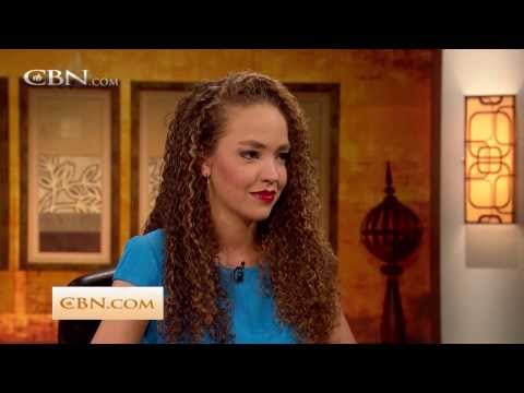 700 Club Interactive: Confessions of a Scholarship Winner - August 16, 2013
