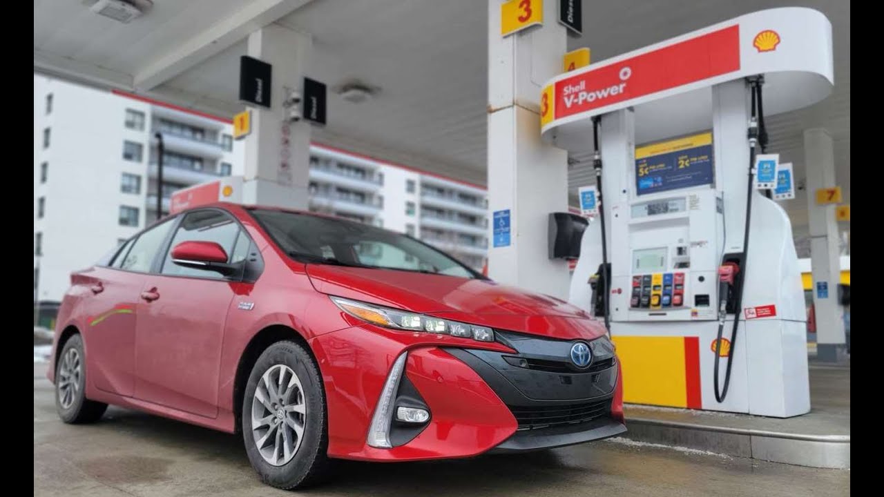 2022 Toyota Prius Prime - Fuel Economy MPG Review + Fill ...