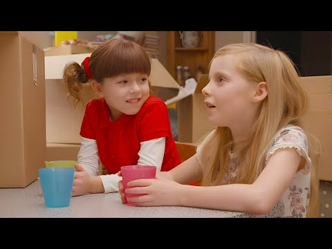 NEW FRIEND! 🤩 😃 | TOPSY & TIM | WildBrain Kids
