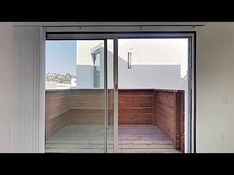 1941 Columbia #405 - 2 bedroom + loft, 1 bath in Little Italy