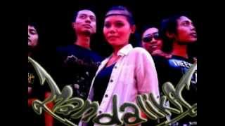 Download lagu MOSES BANDWIDTH - BAYANG SILAM mp3