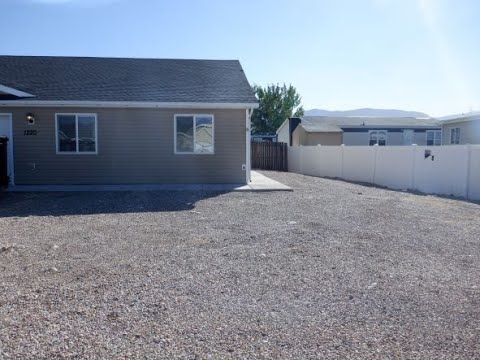 Move-In Discount!  3 bed 2 bath - Twin home property video
