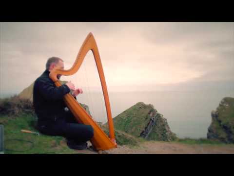 Ralf Kleemann plays Flying to the Fleadh on Celtic Harp