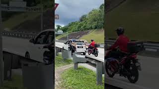 Download lagu ni korang kata matrempit bod*? #rempit mp3 Download lagu ni korang kata matrempit bod*? #rempit mp3