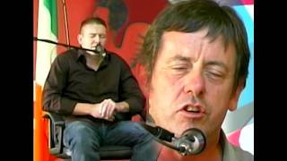 Luka Bloom &amp; Damien Dempsey perform City of Chicago (Belfast 2005)