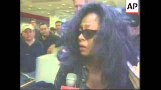 USA: DIANA ROSS HAS RUN-IN WITH SECURITY AT LONDON HEATHROW