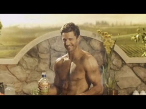 download lagu mp3 mp4 Dressing Ad, download lagu Dressing Ad gratis, unduh video klip Dressing Ad