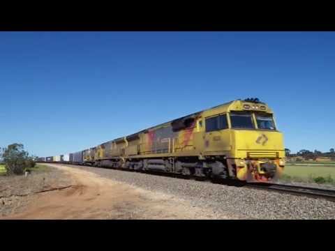Aurizon 6026 6022 at Bowmans 22/7/14
