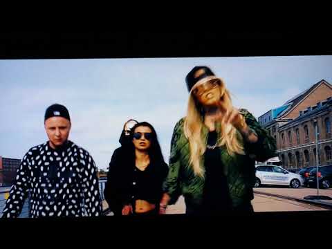 Krätze feat Mis Nina chartier