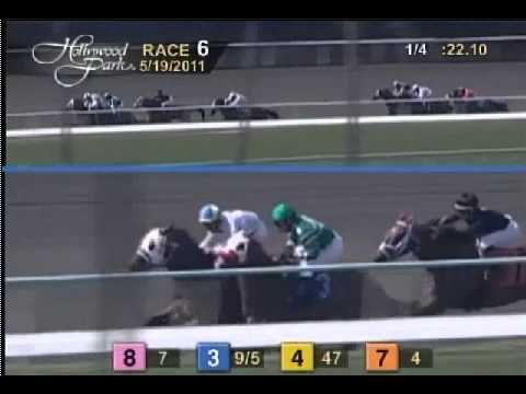 Deluxe Bus with Martin Garcia