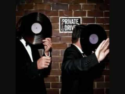 Yolanda Be Cool & DCUP - We No Speak Americano