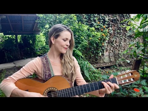 Katie James - La Canción de la Ensalada (desde la finca)