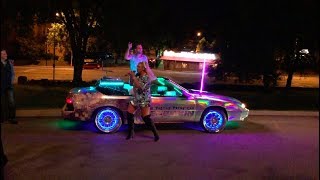 LeBOOMIN: The &#39;Pop-Up&#39; Party Car