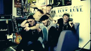 Video THE FIALKY - Herečka (videoklip 2010)