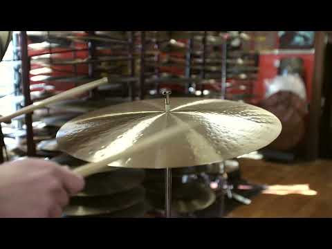 Immagine Paiste 20" Signature Traditionals Light Flat Ride 1995g - 7