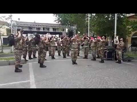 Fanfara Bersaglieri di Guidonia Montecelio ( La Divisione Celere )