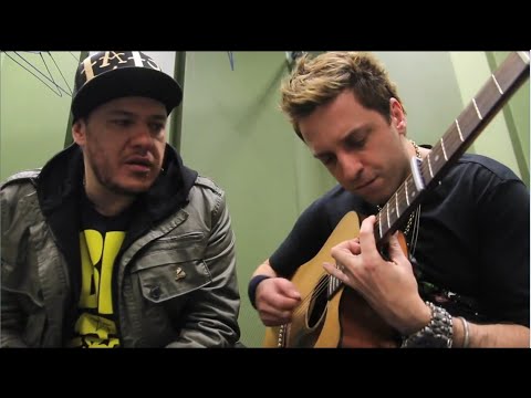 Charlie Brown Jr. - Contrastes Da Vida/ Só os loucos sabem (Chorão e Thiago Castanho Voz e Violão)