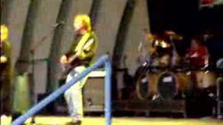 APRIL WINE LIVE-TELLING ME LIES