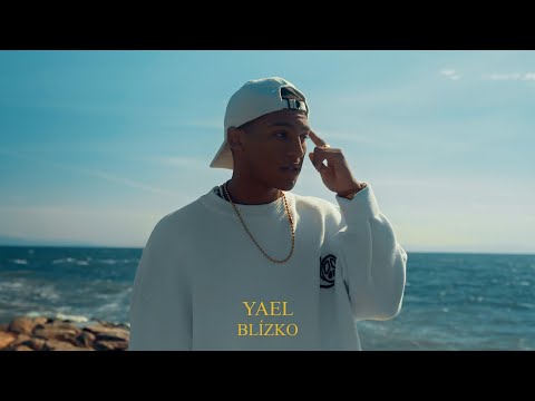 YAEL  - BLÍZKO (prod. dvatritridva) |Official Video|