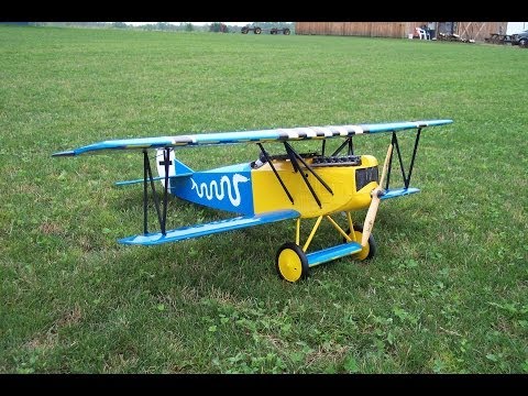 Hangar 9 Fokker DVII  with Saito 82