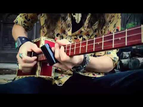 Test Drivin' a Justin Johnson Signature 3-String Brickhouse Cigar Box Guitar