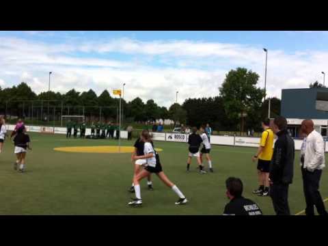 HKV Achilles C1 - de Meeuwen C1 : 7-5 (Halve finale: NK Veldkorfbal C-jeugd 2013)