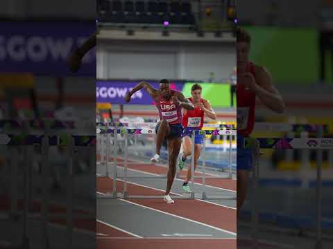 The king of the 60m hurdles: Grant Holloway 👑 #king #usa #sports #athletics #glasgow #hurdles
