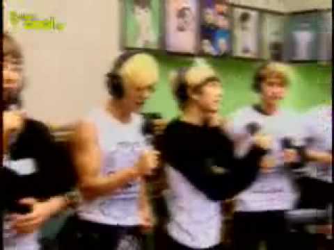 [20100723] kiss the radio ZE:A song