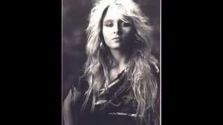 DORO PESCH - Love Me In Black
