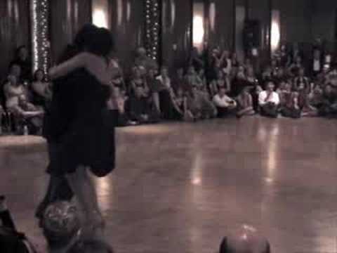  Corina de la Rosa  and  Julio Balmaceda  are  dancing  to  the  milonga  "  Que Tiempo Aquel  "