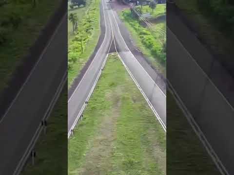 Mato Grosso do Sul, BR 060 triângulo na entrada de Camapuã.